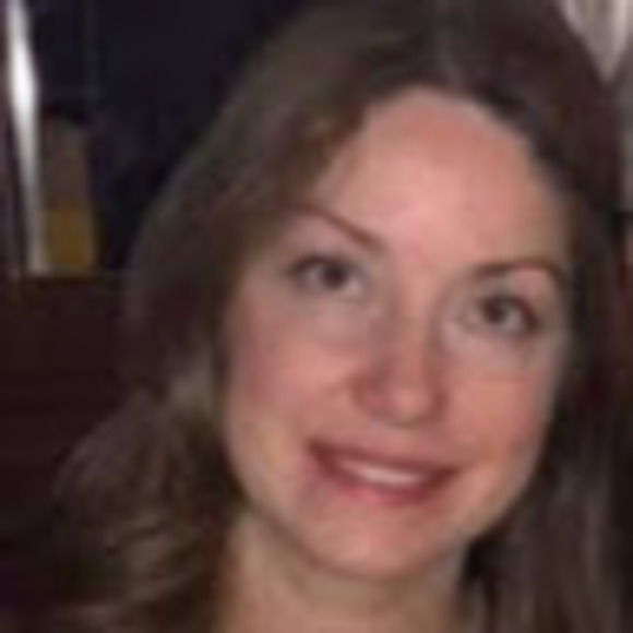 Meet your Posher, Lisa - Picture 1 of 1